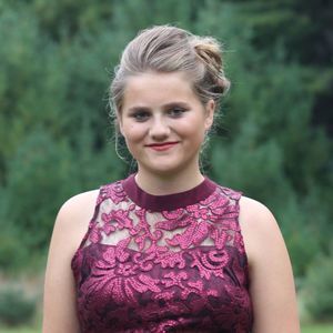 Meet your Posher, Tiffany