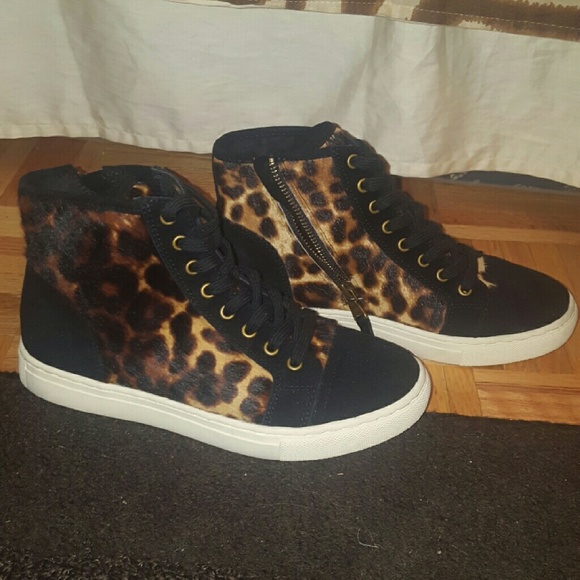 Ralph Lauren Leopard high tops - Picture 2 of 4