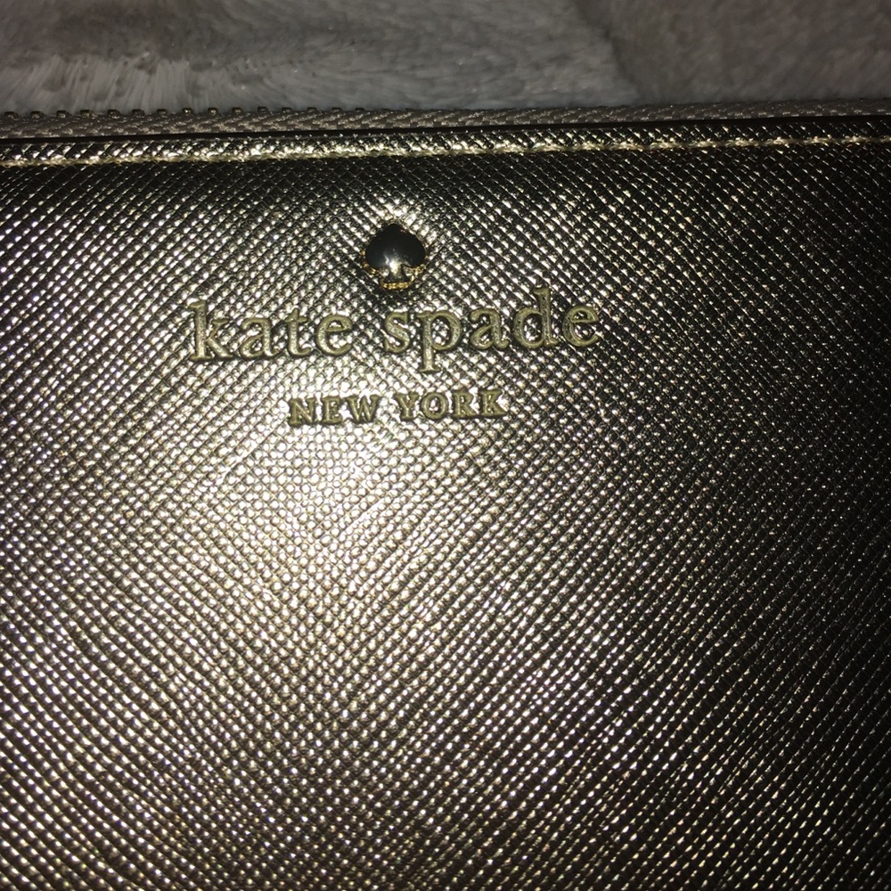 Kate Spade Wallet - Picture 2 of 4