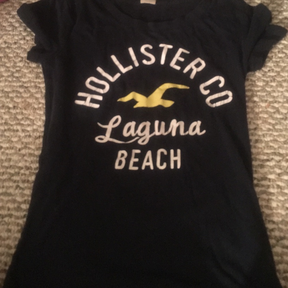 Hollister logo T shirt