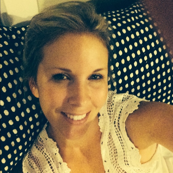 Meet your Posher, Michaela - Picture 1 of 1