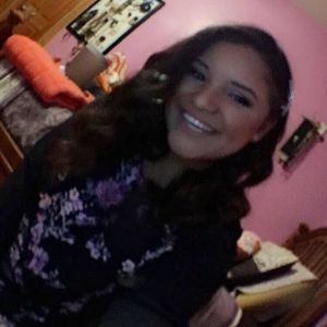 Meet your Posher, Jeannette