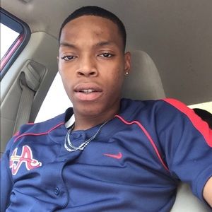 Meet your Posher, Warren