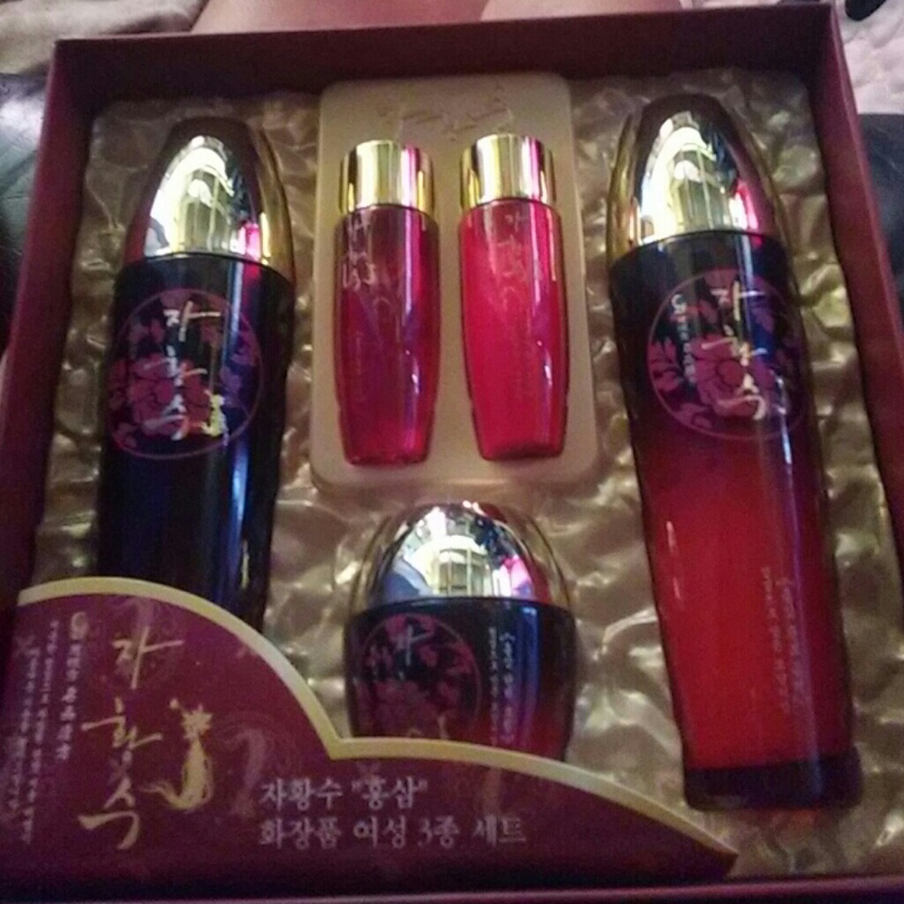Jahwangsu red ginseng woman 3 set