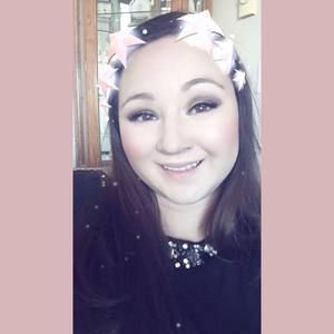 Meet your Posher, Erika