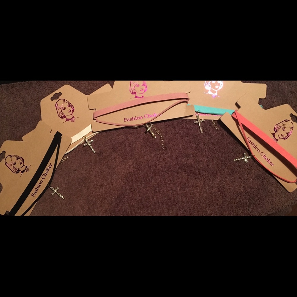 Cross shape multistone choker - Picture 2 of 3