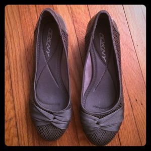 DKNY Close toe shoes