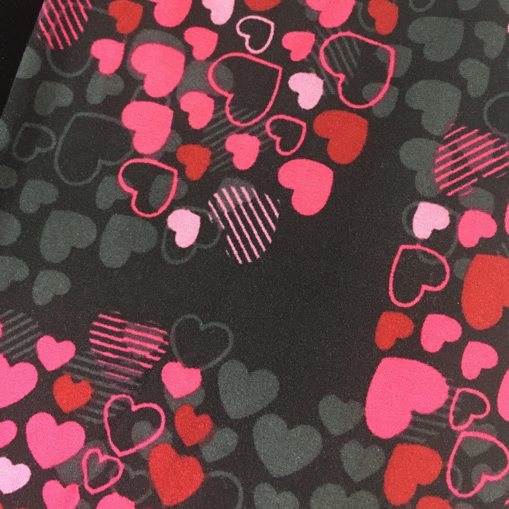 TC LuLaRoe Leggings Valentines Day