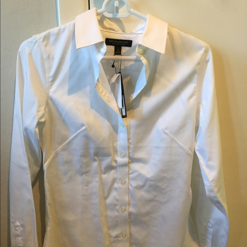 Fitted dress shirt