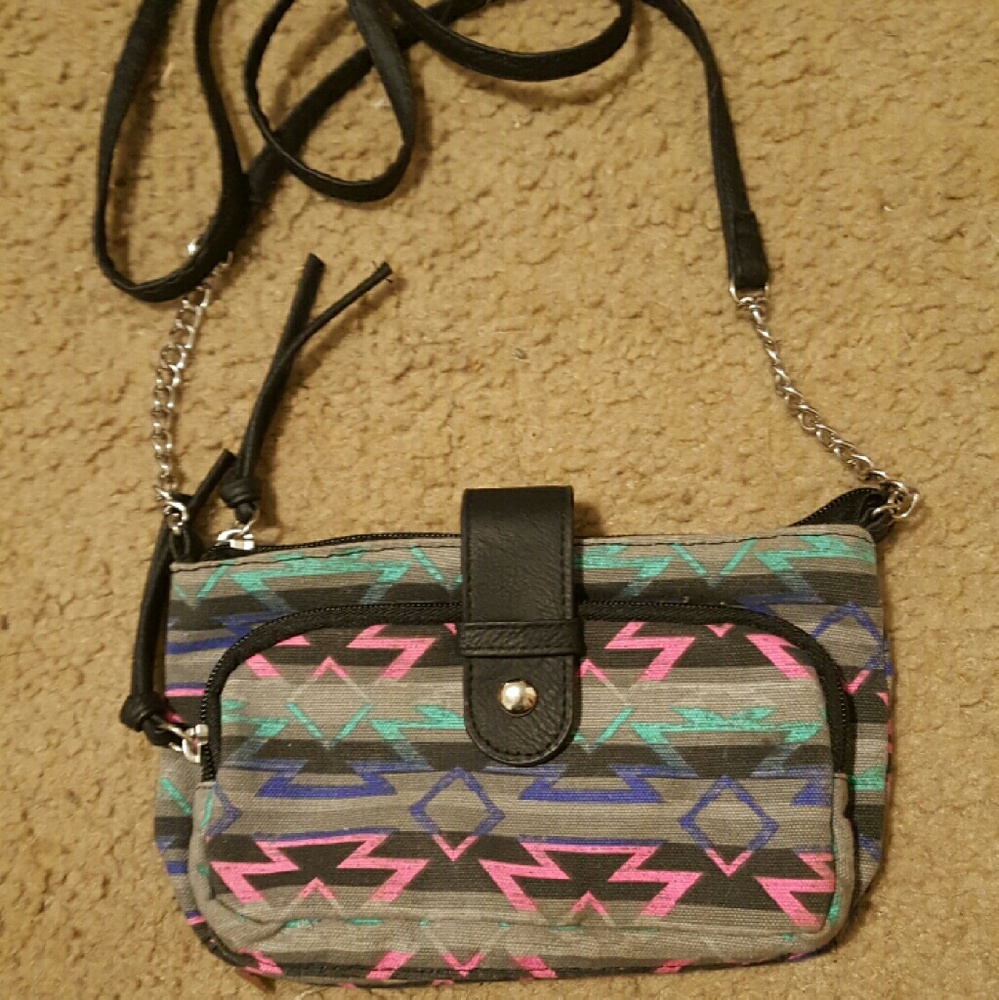 Crossbody purse