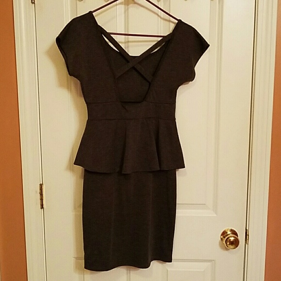 Grey mini dress & never worn - Picture 2 of 2