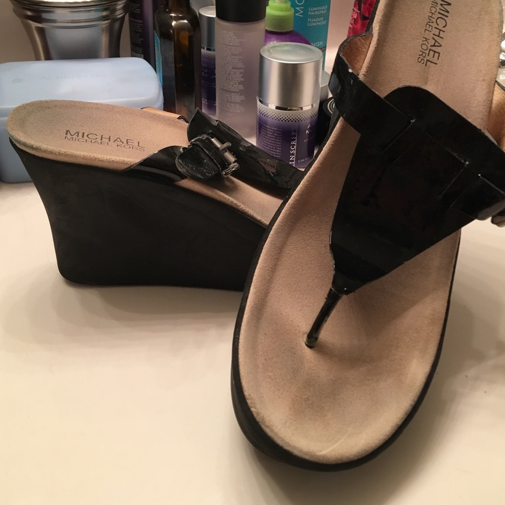 Wedge heels