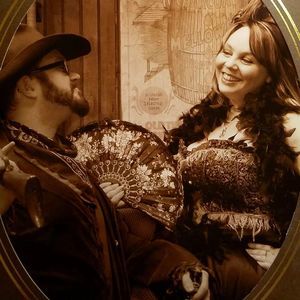 Meet your Posher, Mollie