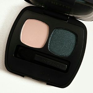 Bareminerals eyeshadow duo "the Hollywood ending"