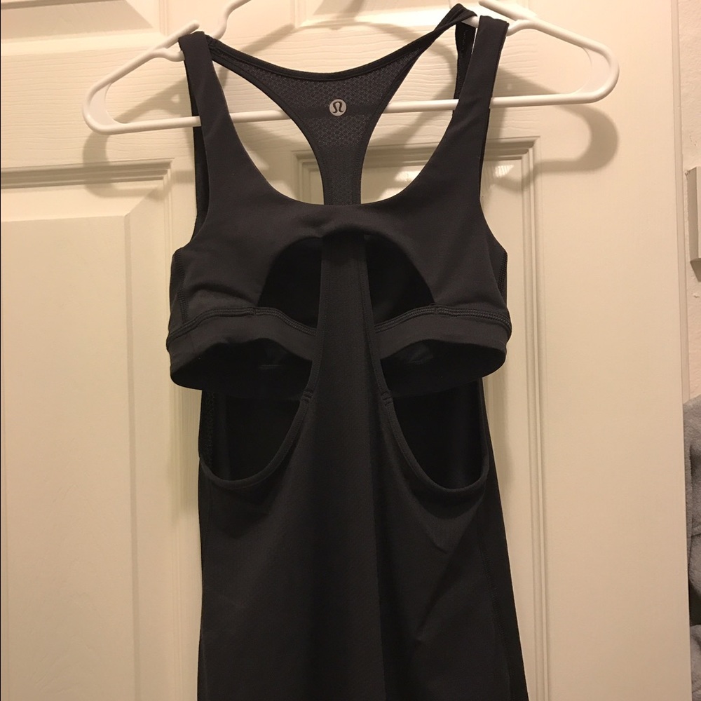 Lululemon black tank top