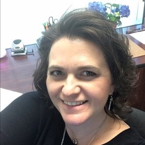 Meet your Posher, Stacy