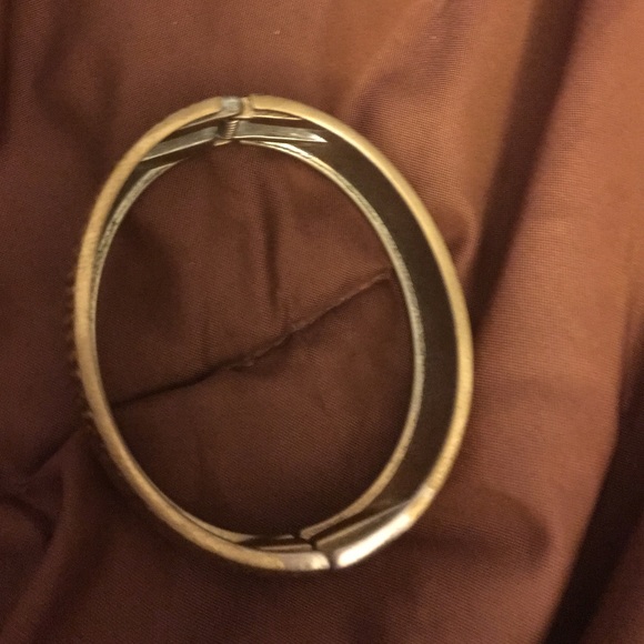 Bracelet - Picture 3 of 3