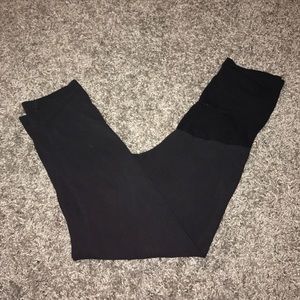 Motherhood cropped leggings