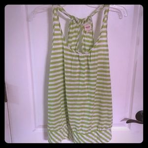 Mossimo adorable size L top