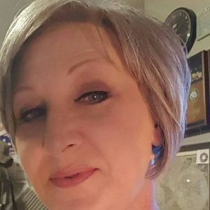 Meet your Posher, Shelly