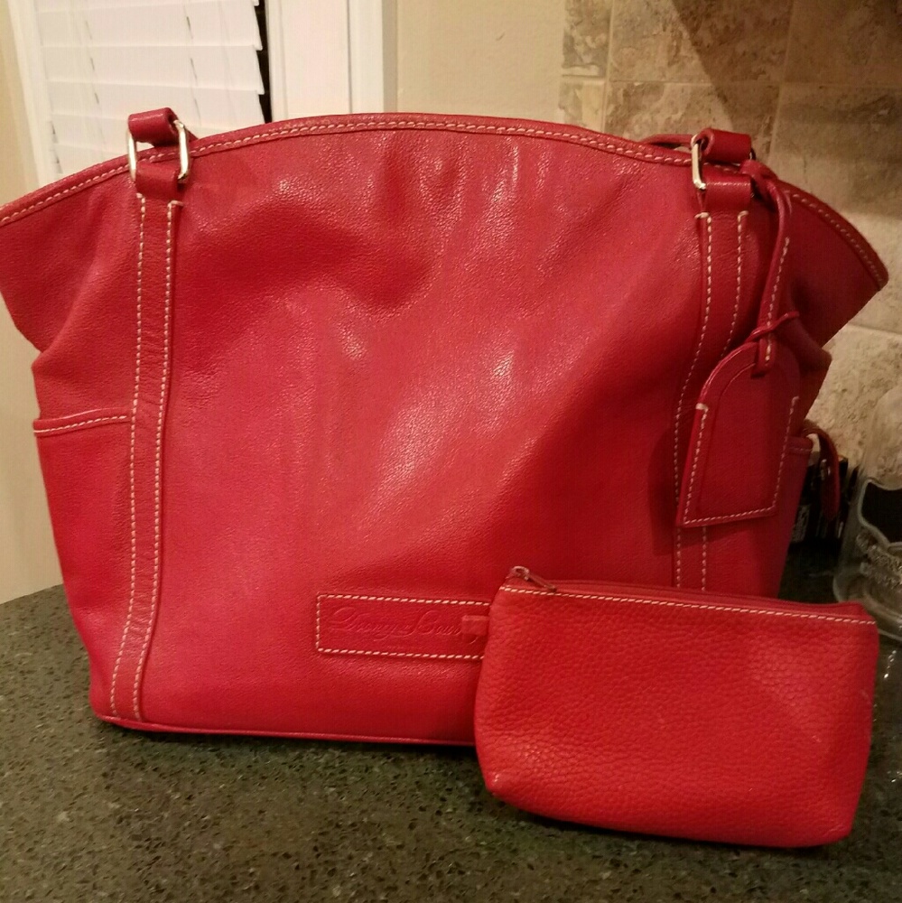 Dooney and Bourke tote