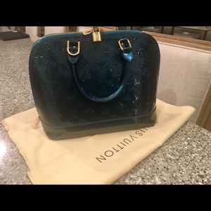 Louis Vuitton Monogram Vernis Alma PM bag