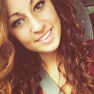 Meet your Posher, Kaitlyn