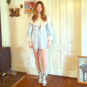 Vintage lace trim mini dress