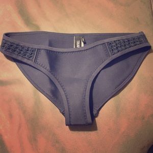 Triangl swim suit bottom