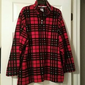 Fleece with pockets!