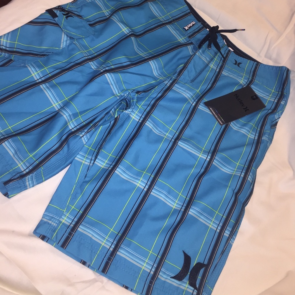 Hurley Boys Boardshorts ~ Size 29 ~NWT