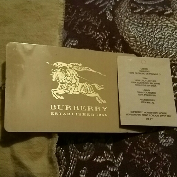 Authentic Rare Burberry Wallet w/Authentic Card - Picture 2 of 3