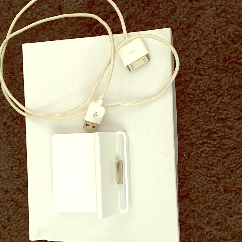 Apple 5 charger and stand charger
