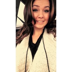 Meet your Posher, Jessica