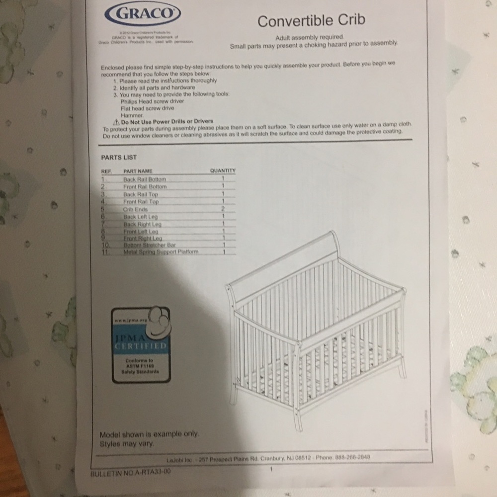 Convertible crib