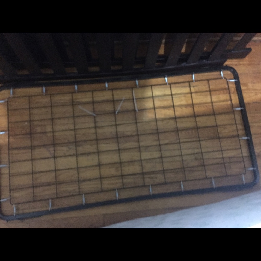Convertible crib - Picture 2 of 3