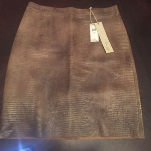100% Leather skirt maxazria brand