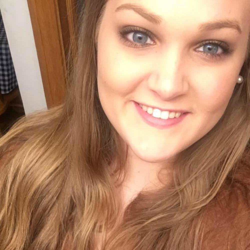 Meet your Posher, Carli