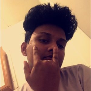 Meet your Posher, Sadek