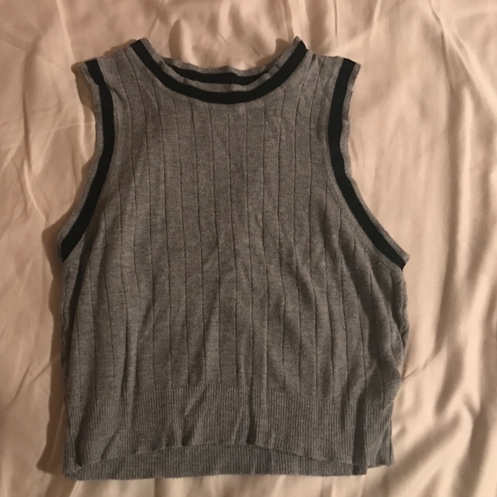 Brandy Melville fitted crop tank