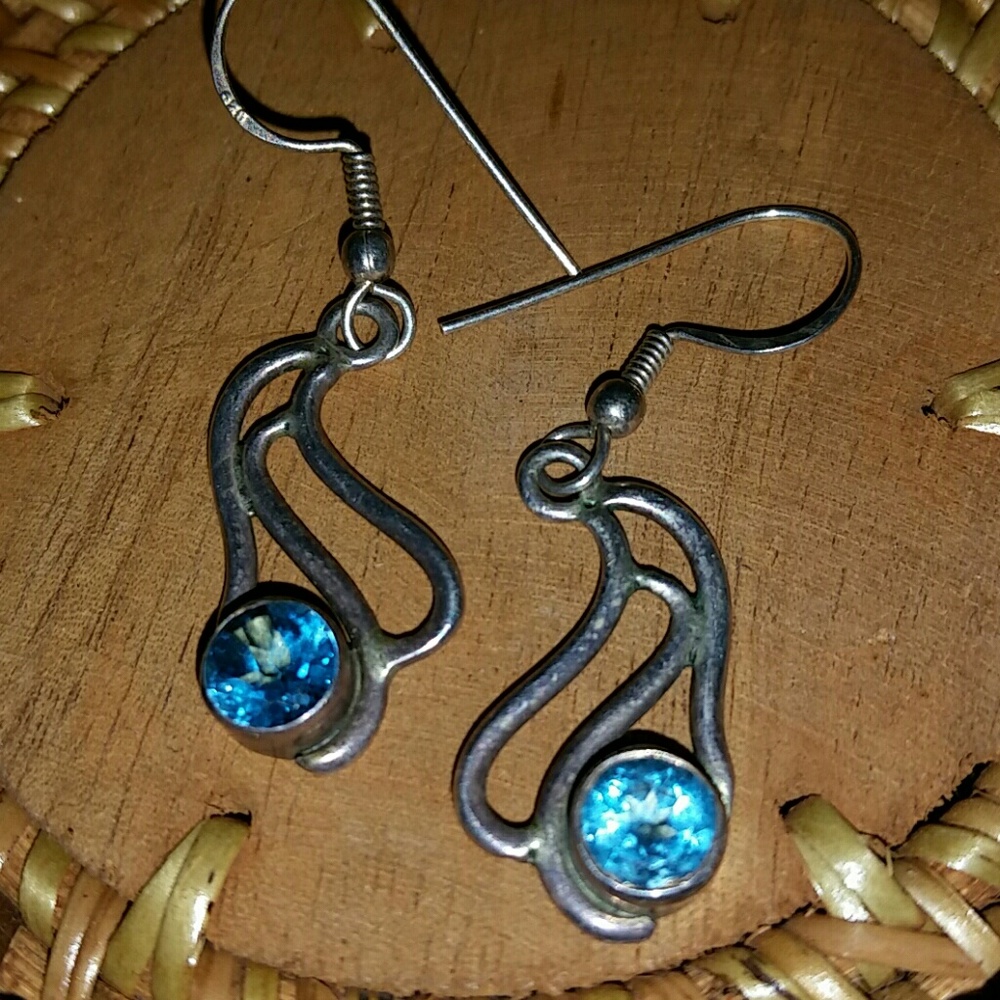 Cute aquamarine dangle earrings