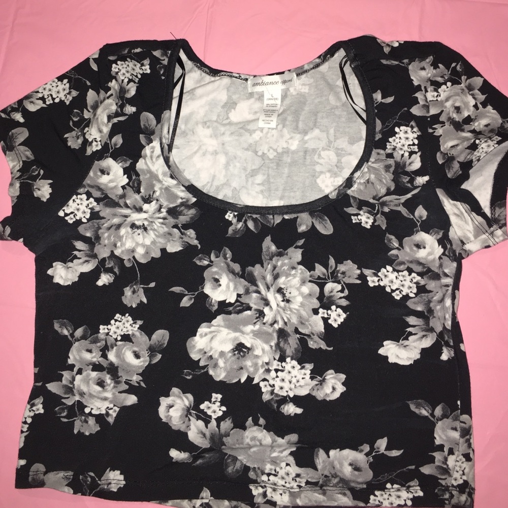 Crop top