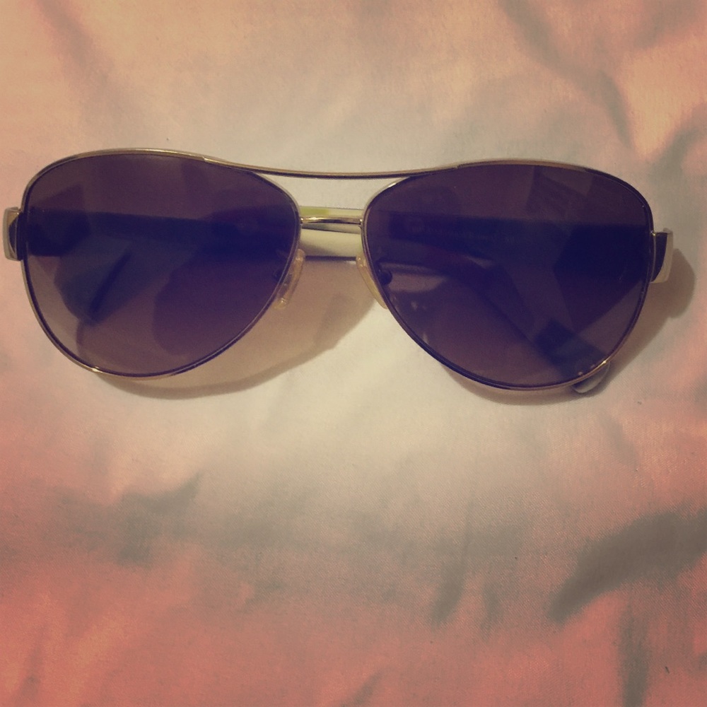 Authentic aviator coach sunglasses