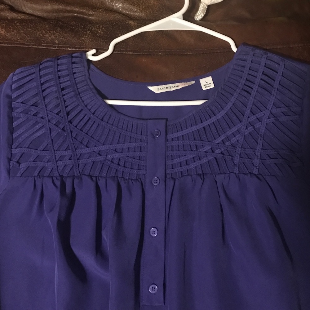 Polyester women's top - Picture 2 of 2