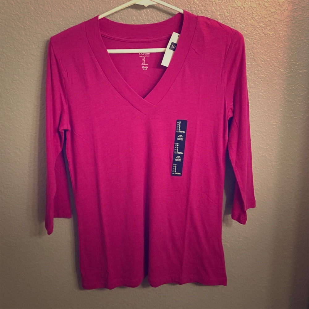 Gap 3/4 sleeve favorite tee