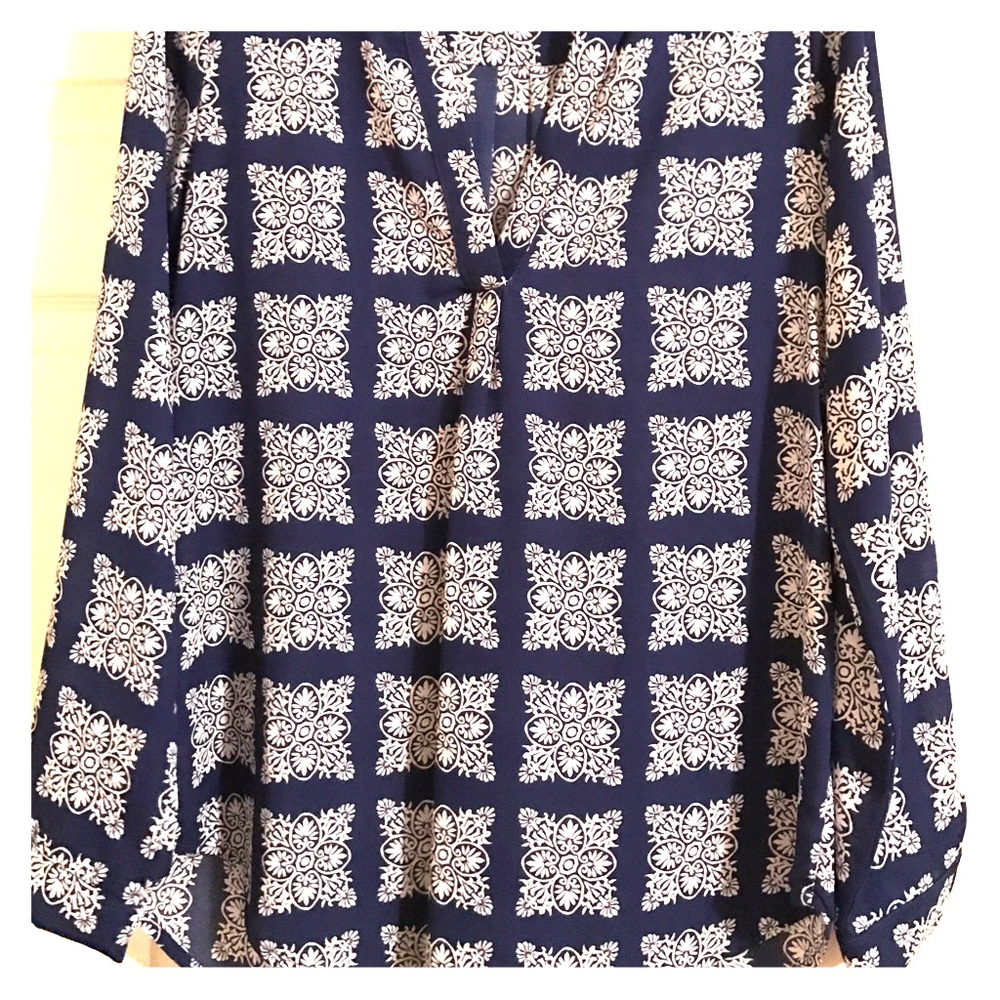 Navy blue and white blouse