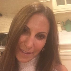 Meet your Posher, Randi