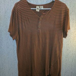 Urban outfitters t shirt