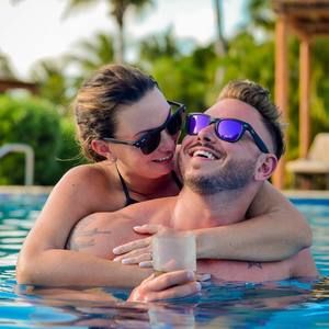 Meet your Posher, Zac