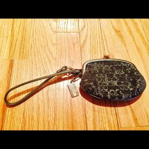 Authentic Coach Wrislet Wallet